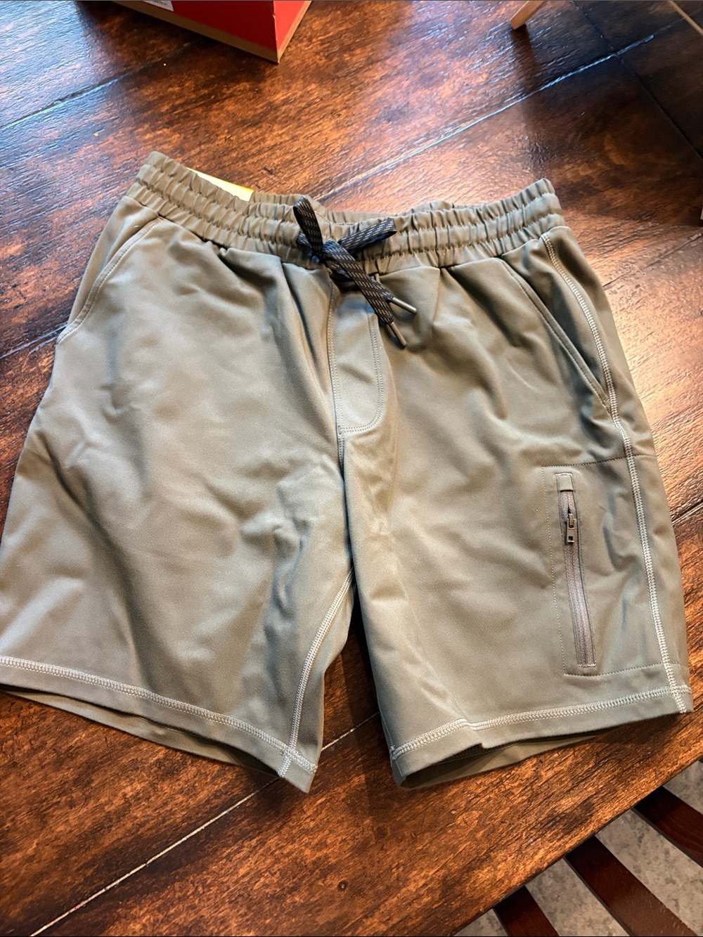 Mondetta outdoor project active Performance Athletic Shorts green